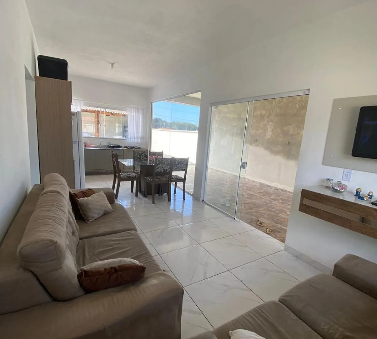 Vakantiehuis Casa Com Piscina Balneario Barra Do Sul Villa